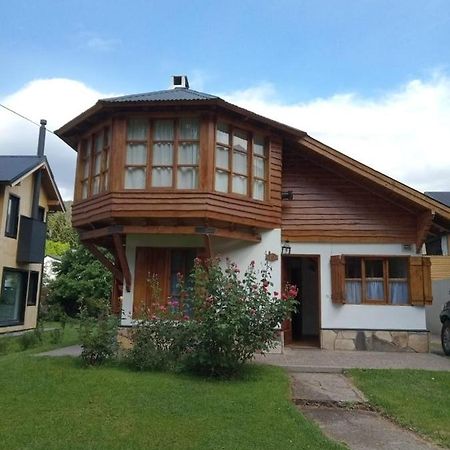 Cabana En El Centro Сан-Мартін-де-лос-Андес Екстер'єр фото